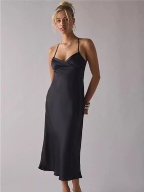 NWOT Urban Outfitters Kimchi Blue Slip It On tie-back satin midi dress